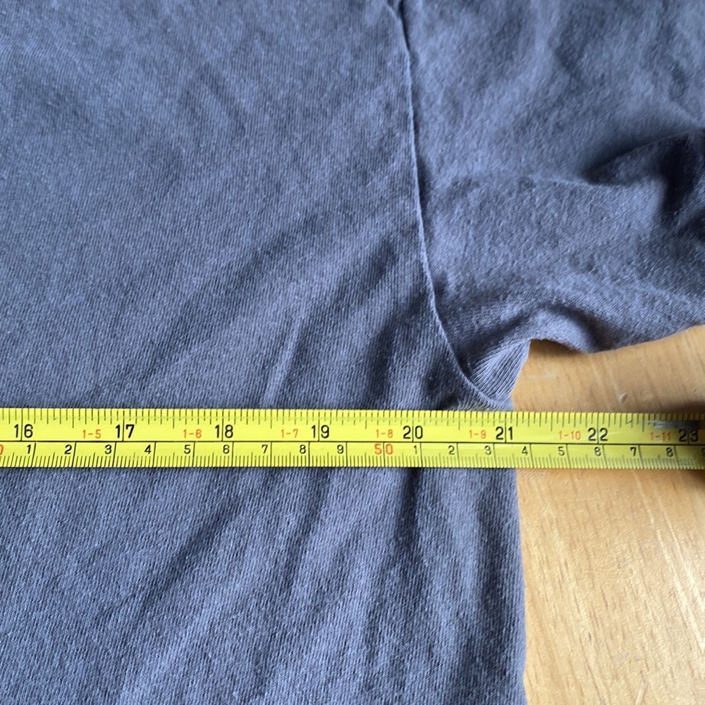 Dion Wear t-shirt size M pre-owned condition - Picture 5 of 7